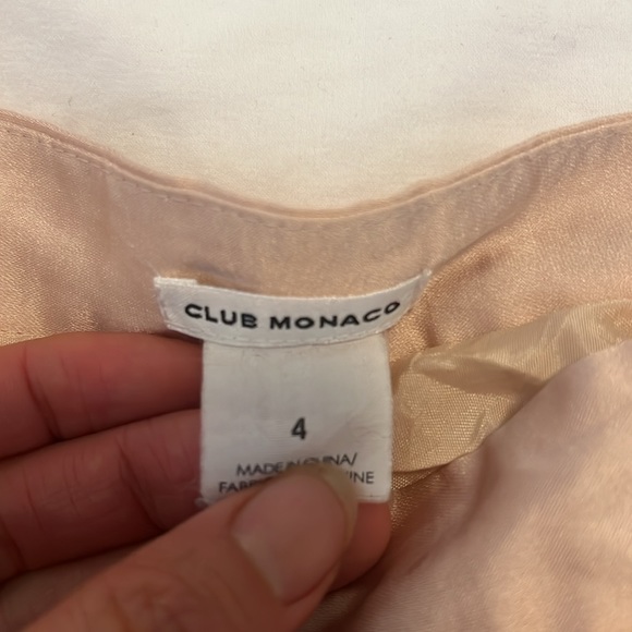 Club Monaco pleated skirt - Picture 2 of 3